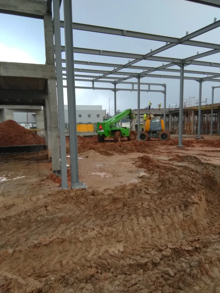Construção de nave industrial