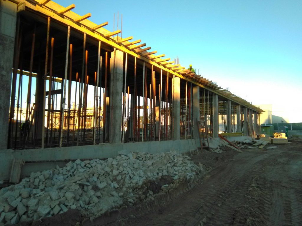 construção de nave industrial 16